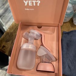 Freda Mom Manual Pump