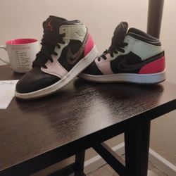 Women's Air Jordan Glow-In-The-Dark Special Edition 