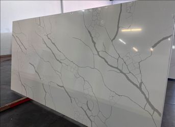 Calacatta Quartz for countertops