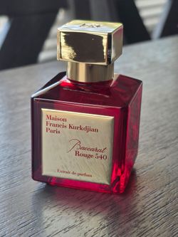 Baccarat Rouge 540 Extrait de Parfum