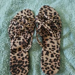 Cute leopard Sandals