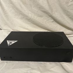 Xbox Series S console
