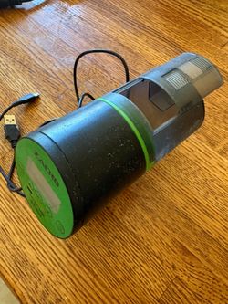 Aquarium vacation feeder $5