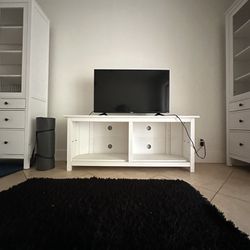 TV Stand Table