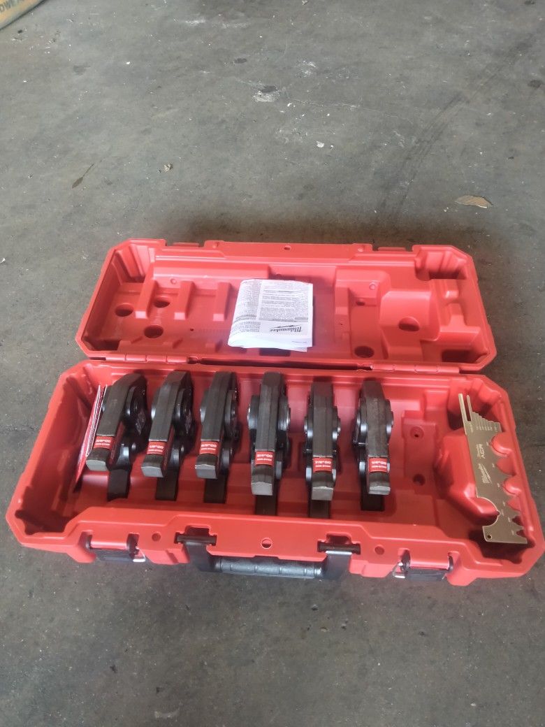 Milwaukee M18 Press 1/4 in-7/8 in Copper Press Tool Jaw Set For Streamline ACR Press Fittings 6 Jaws included New