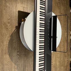 Alesis Recital Piano