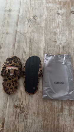 Balenciaga Slides