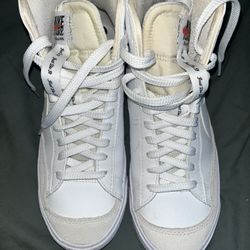 Boys Nike Blazer high top sneakers