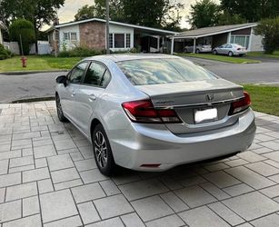 Honda Civic EX 2015 .