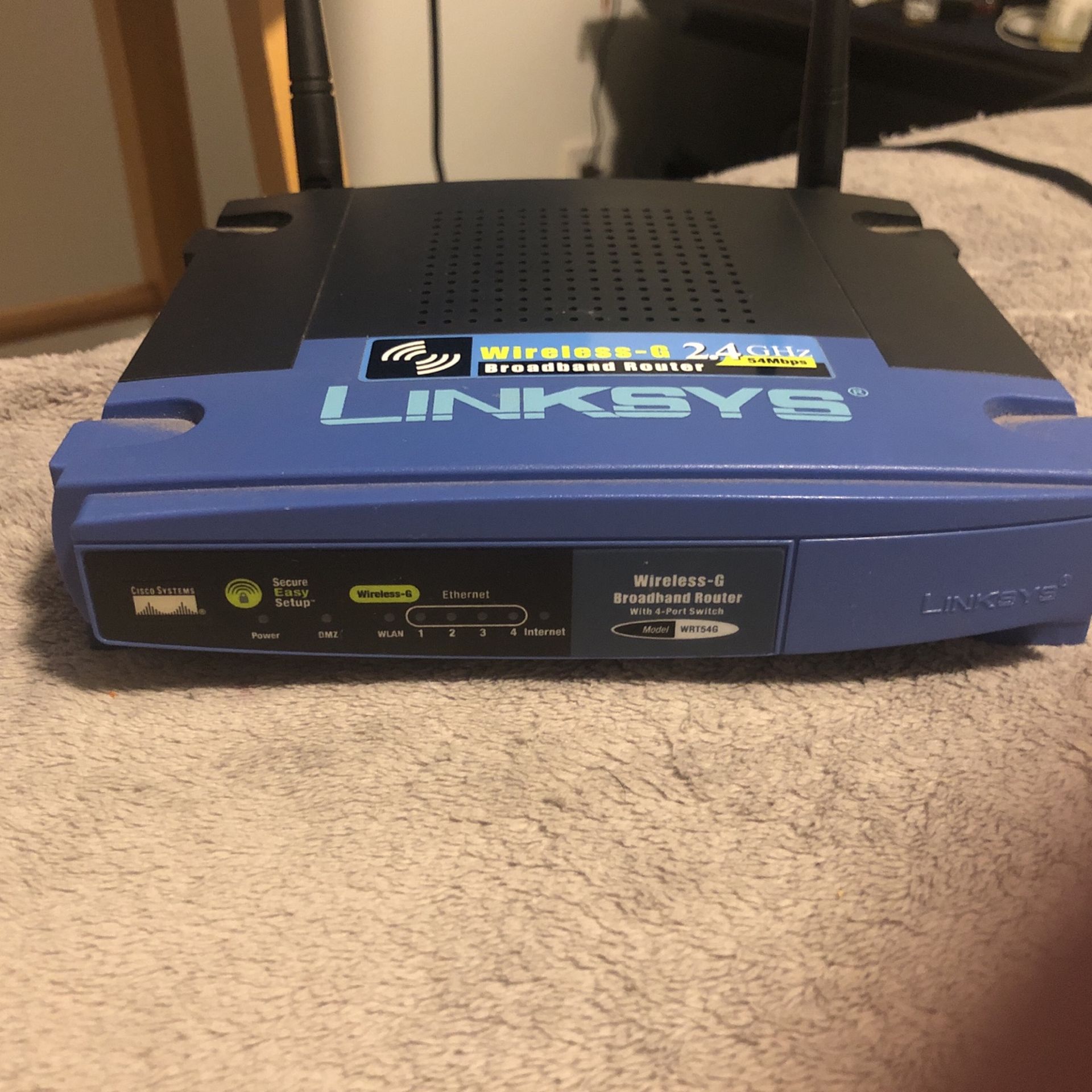 Linksys WRT54G Wireless Router w/ DDWRT already Installed