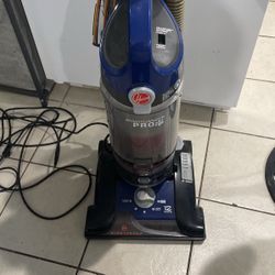 Hoover Windtunnel 3 Pro Bagless Upright Vacuum 