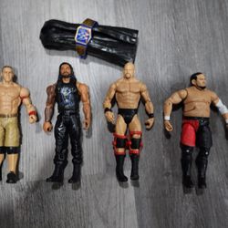 WWE ACTION FIGURES LOT OF 6