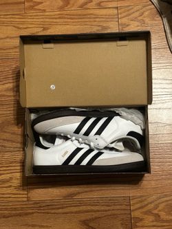 White Adidas Sambas