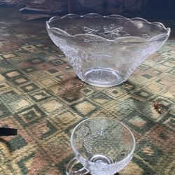 Crystal Cups 8 With Matching Punchbowl