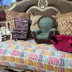 Small Doll Chairs / Props