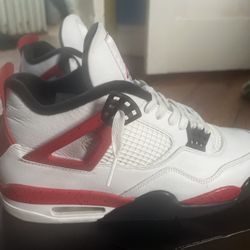 Jordan 4 red cements 10.5