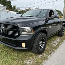 2014 RAM 1500 SPORT