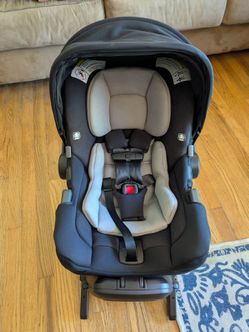 Nuna Pipa RX Car seat