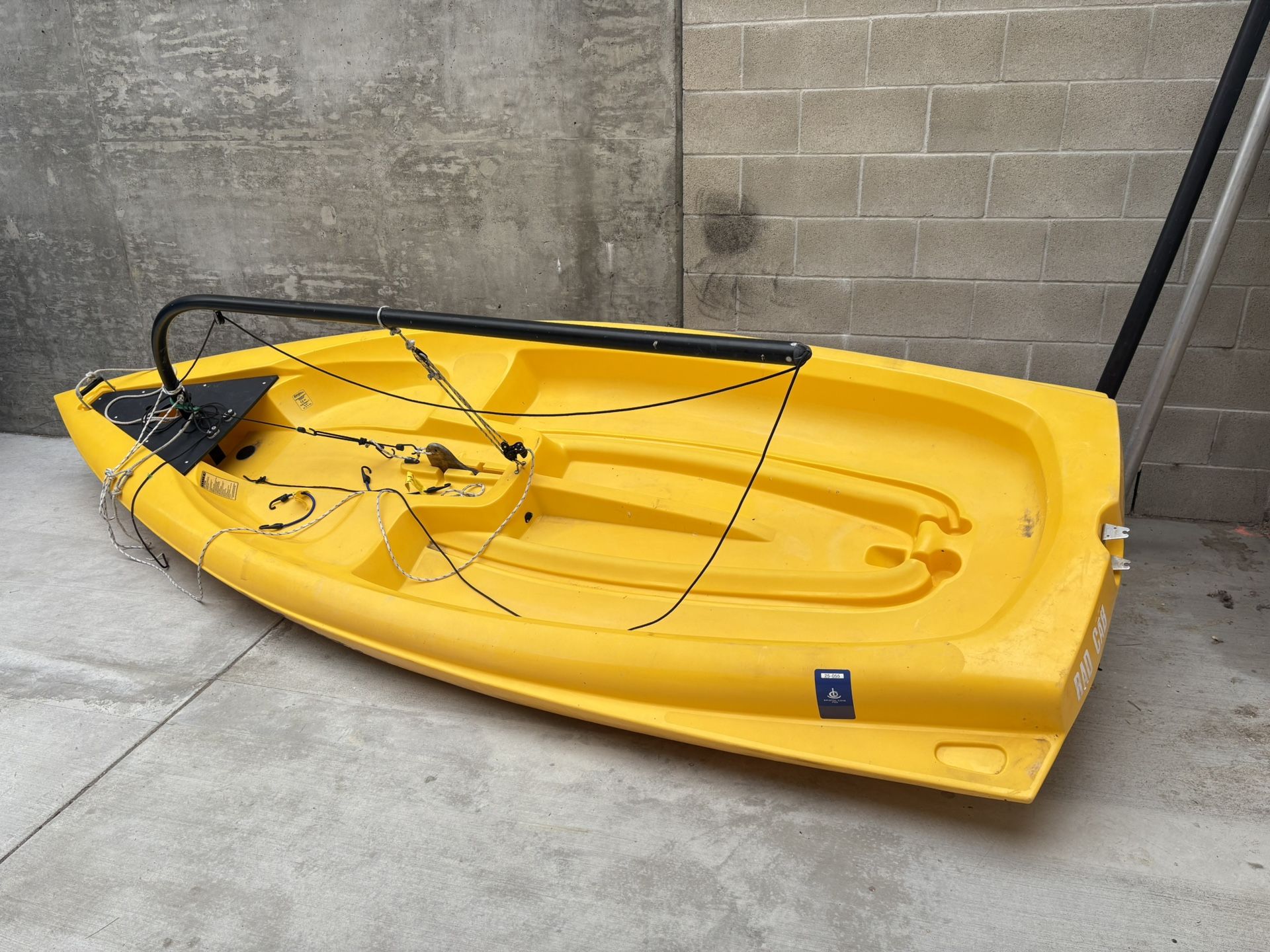 13’ Escape Sailboat