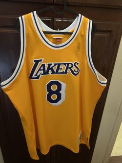 Kobe Bryant Mitchell & Ness #8 jersey 