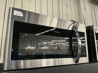 Frigidaire FMOS1846BS Over the Range Microwave (Open Box / Scratch & Dent)