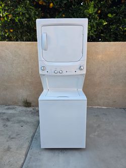 27WX32DX76H STACKABLE washer and dryer gas conection