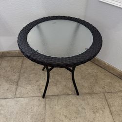 Round Tempered Glass Top Side Table