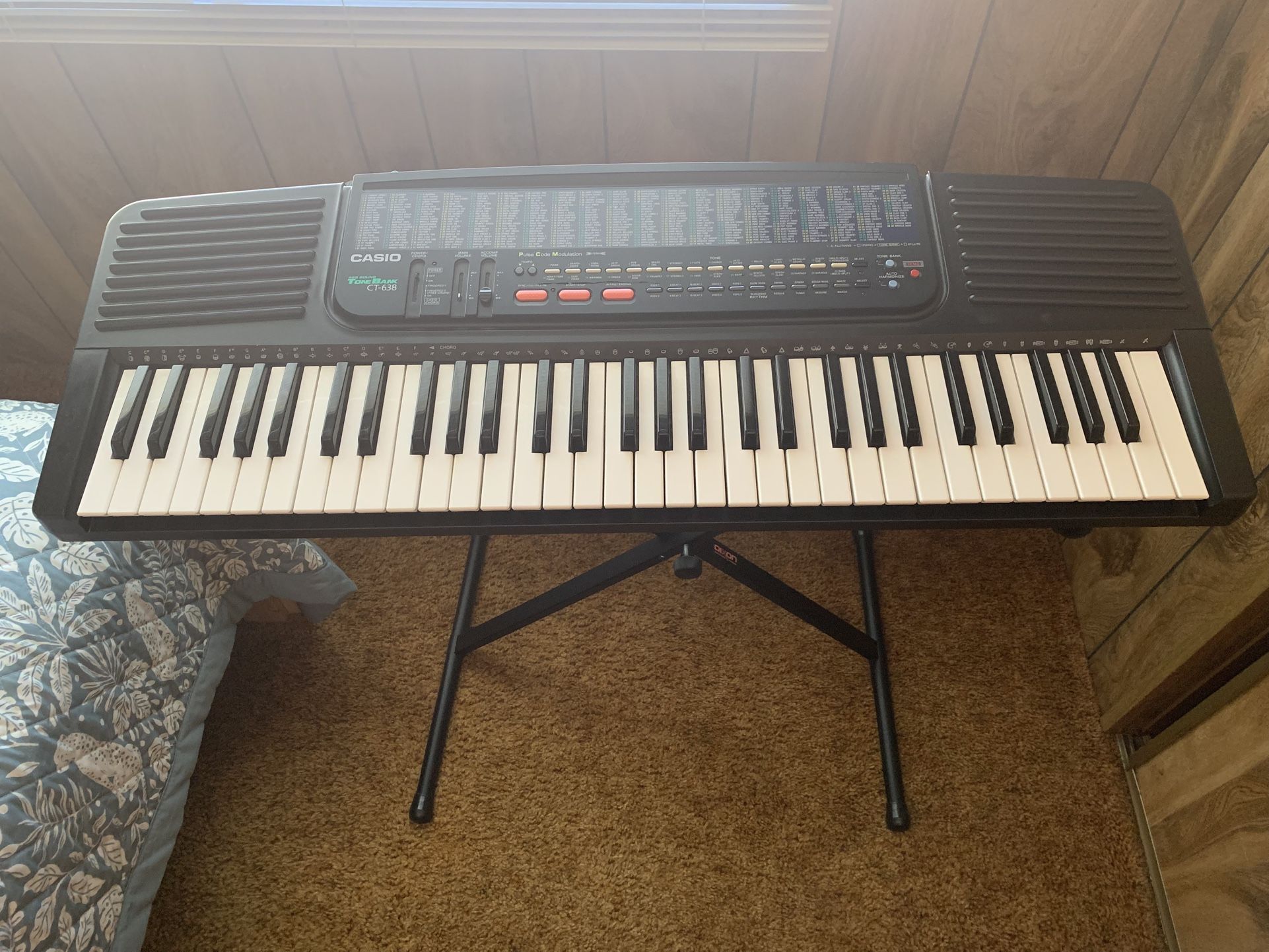 Casio Keyboard.