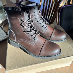 Brand New Steve Madden Men’s Boots