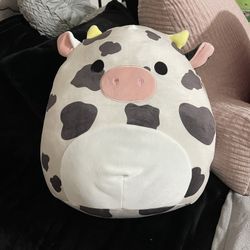 Cow Squishmallow 