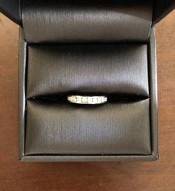 14k White Gold Diamond Band