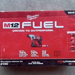 Cordless 5/8 in.  SDS-Plus Rotary Hammer Kit 