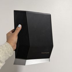 NETGEAR Nighthawk Router (High-Performance WiFi Router)