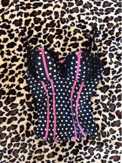 Black and pink polka dot corset top🖤🩷