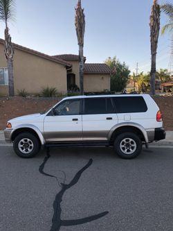 1998 Mitsubishi Montero Sport