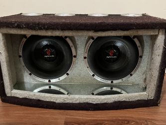 Digital Audio 8inch Subwoofer FS Drop Price I Need Gone I Have No Space For It $80