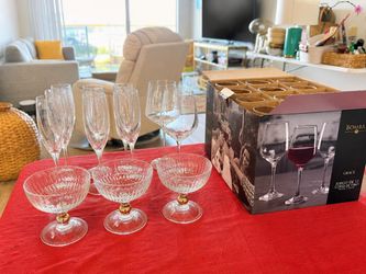 Assorted glassware + 12-Piece Wine Glass Set BUNDLE