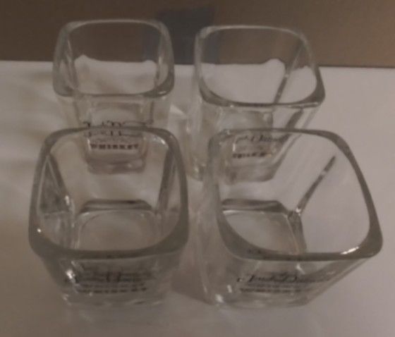 Jack Daniels Whiskey Drink Glasses Set of 4