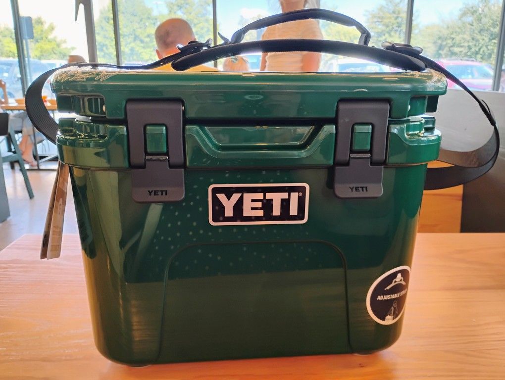 YETI Roadie 15