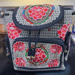BAG PACK PURSE FLORAL DESIGN 