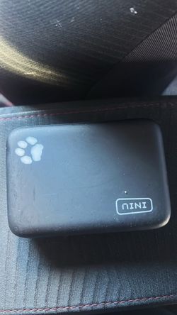 INUI wireless power bank