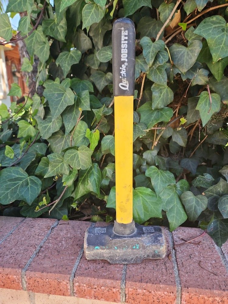 10 Lb Sledge Hammer