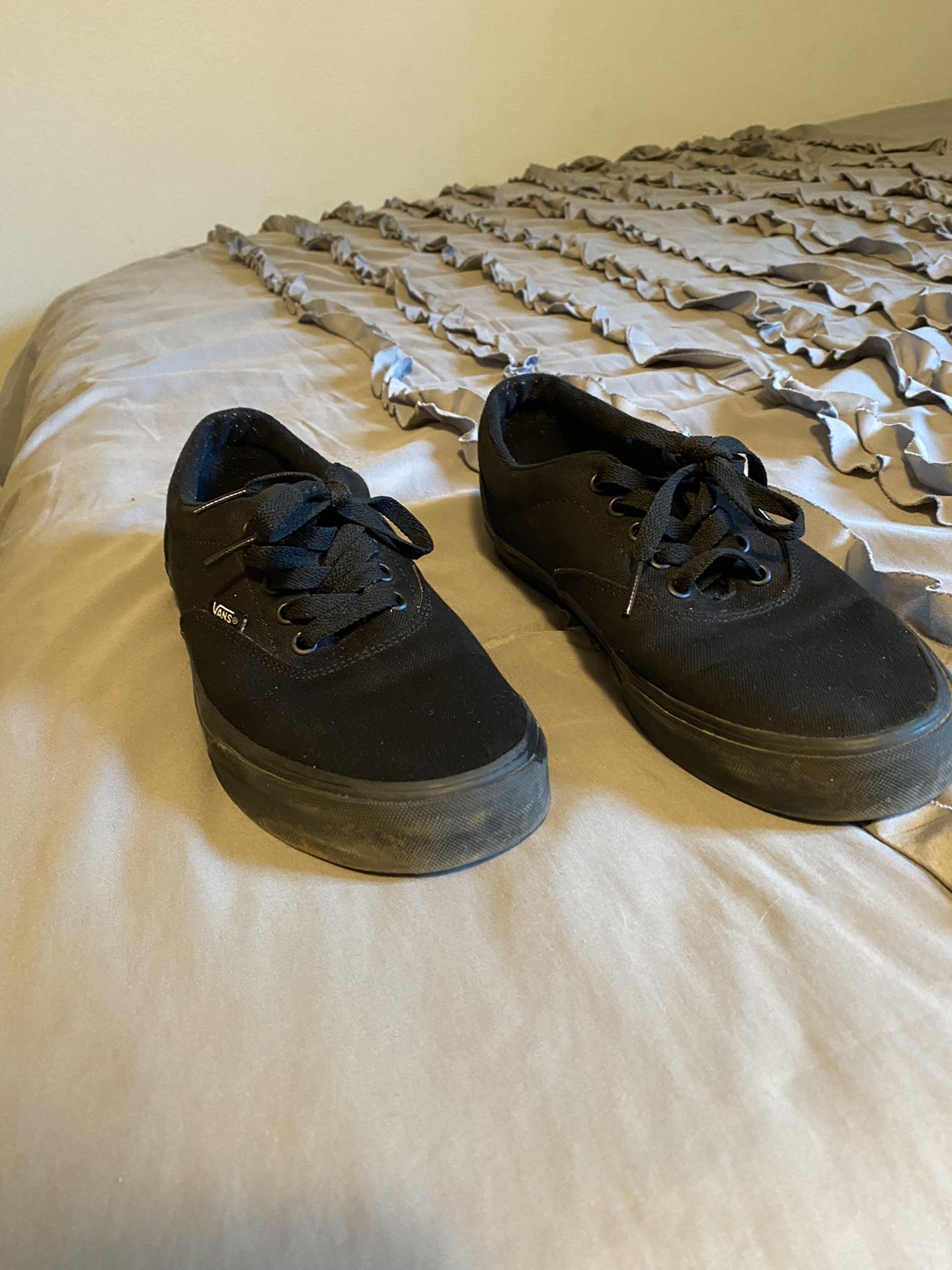 Like New Vans Shoes Size 9 