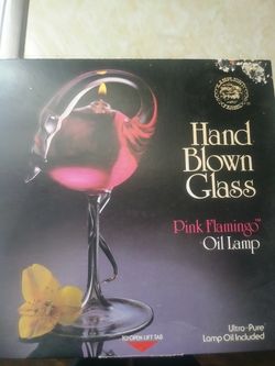 Pink flamingo oil lamp