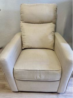 DaVinci gabby pillowback swivel glider, natural oat