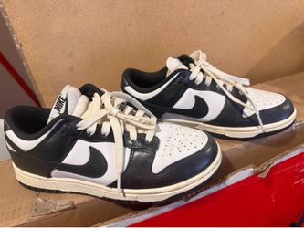 NIKE Dunk Vintage Panda