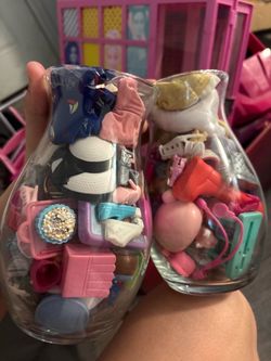 Accessories for Barbie