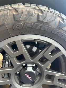 33+12.50R20’