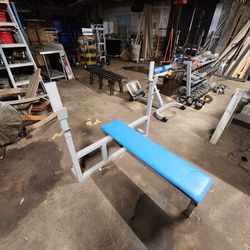 Flat Bench