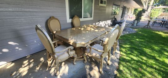 Dining Table Set